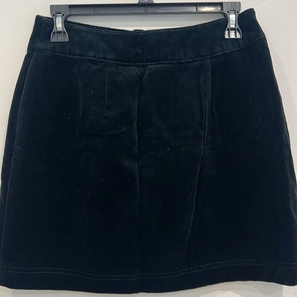 Gap Black Velvet Mine Skirt Size 8 - Picture 3 of 4
